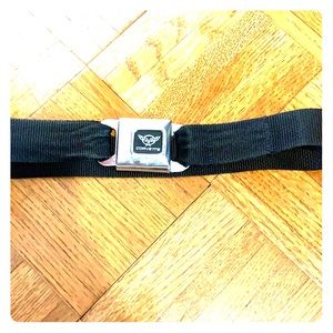 Corvette Seat Belt Accessory